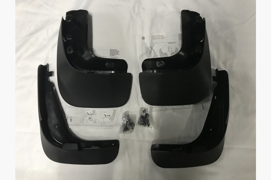 Volkswagen Golf 6 2008-2014 Original Schmutzfänger (4 Stk) Image
