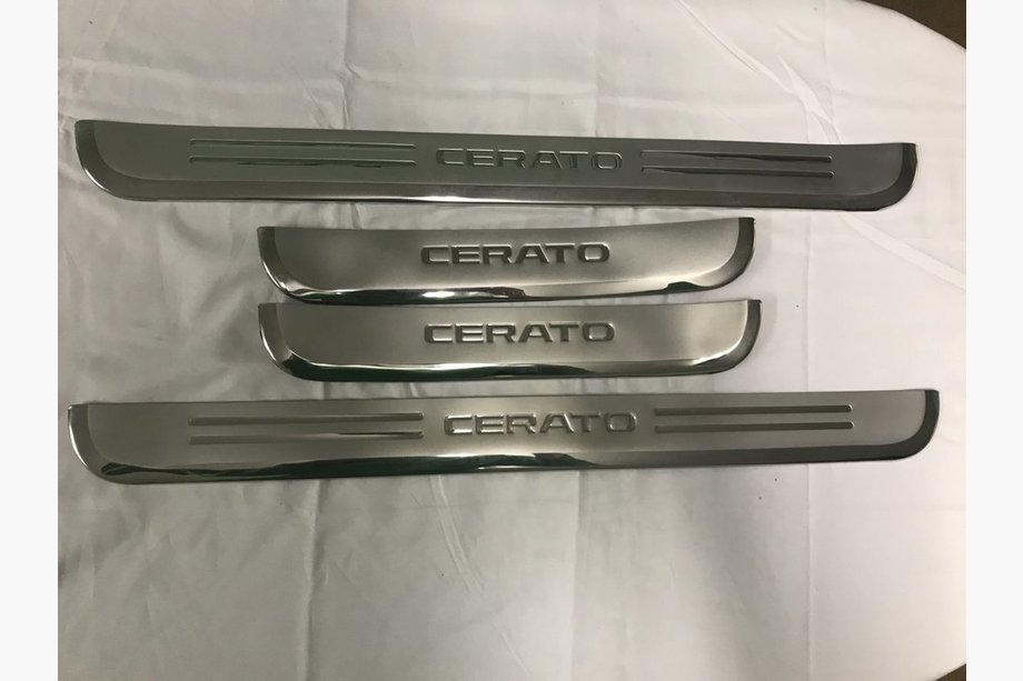 Kia Cerato 1 2004-2009 Einstiegsleisten Abdeckungen LIbao (4 Stk) Image