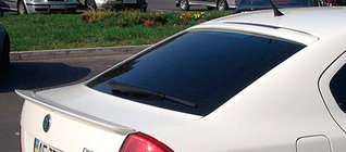 Skoda Octavia II A5 2006-2010 Heckspoilerblende (grundiert) Foto 1
