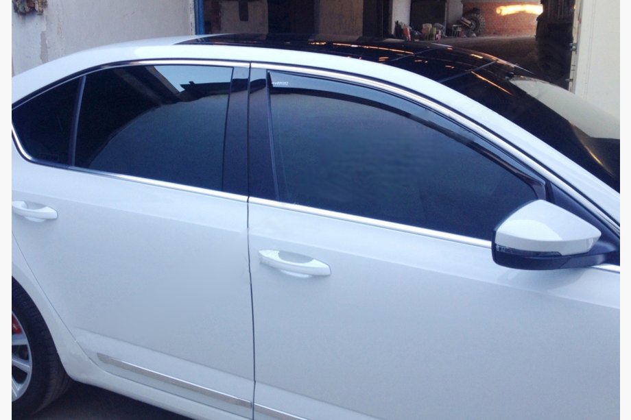 Skoda Octavia III A7 2013-2019 Fensterleisten oben Edelstahl (4 Stk) Foto 2