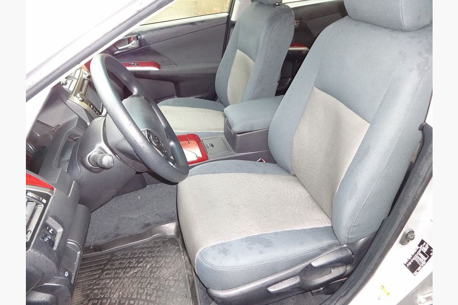 Toyota Camry 2011–2017 Autositzbezüge (Stoff, Classik) Image