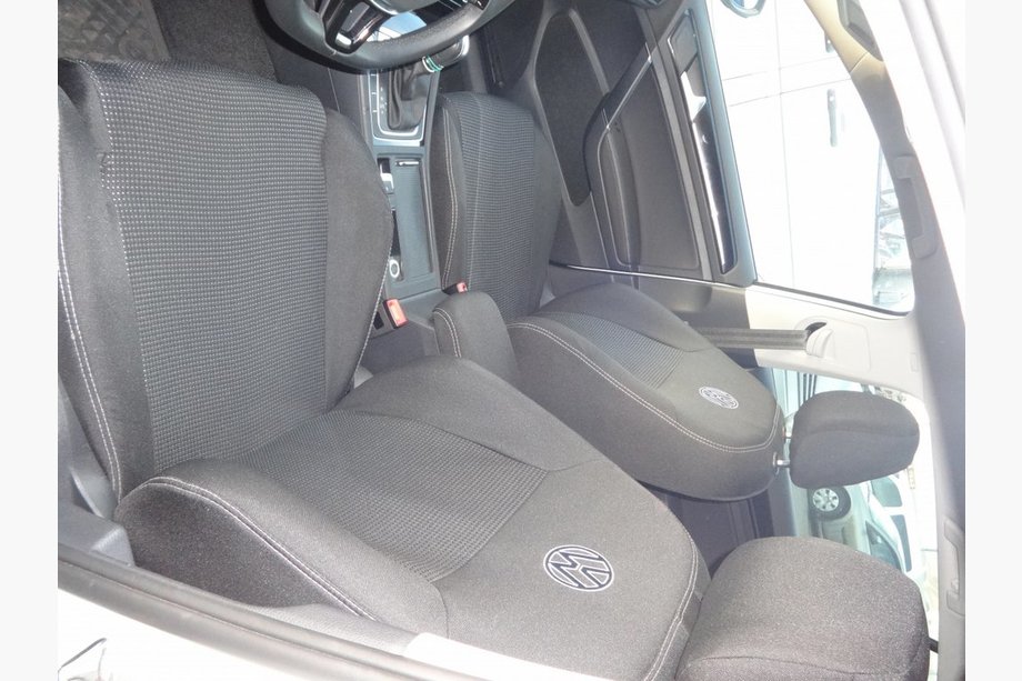 Volkswagen Golf 7/E-Golf 2012-2020 Autositzbezüge (Stoff, Classik) Image