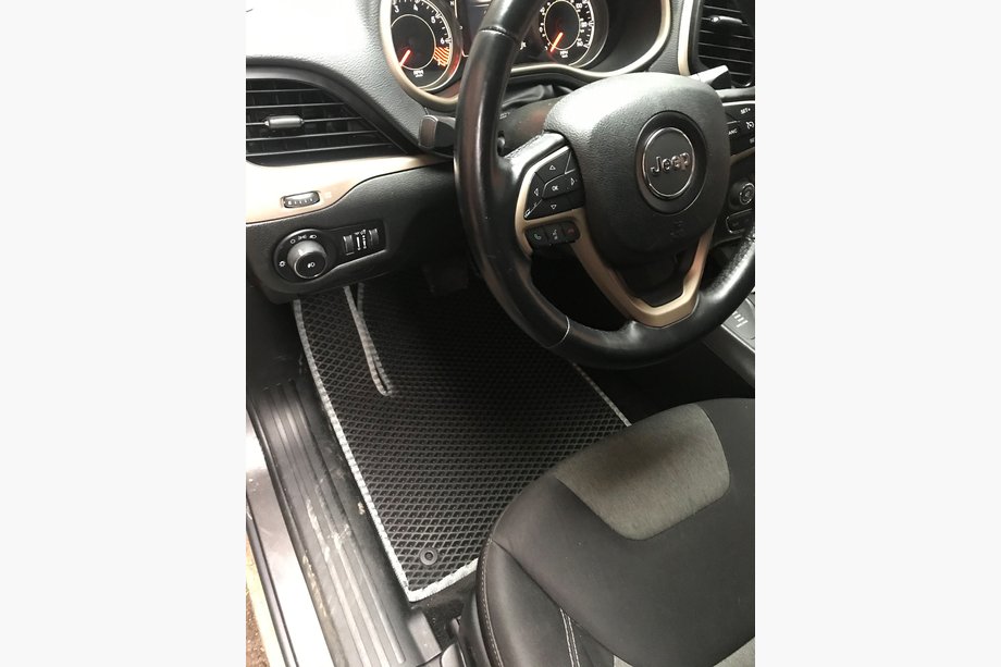 Jeep Cherokee KL 2013- EVA Fußmatten (schwarz) Image