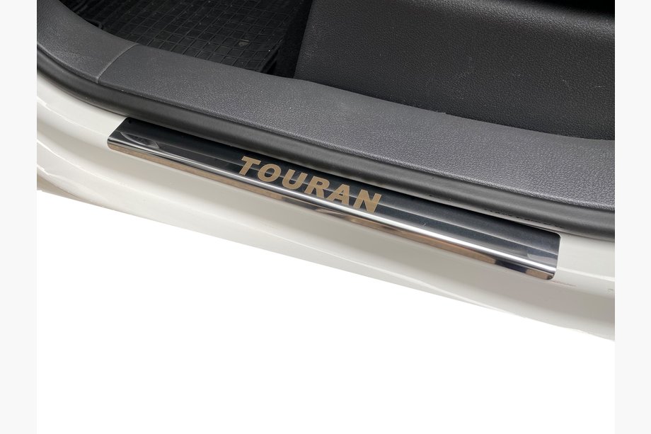 Volkswagen Touran 2010-2015 Einstiegsleisten Carmos (4 Stk, Edelstahl) Image