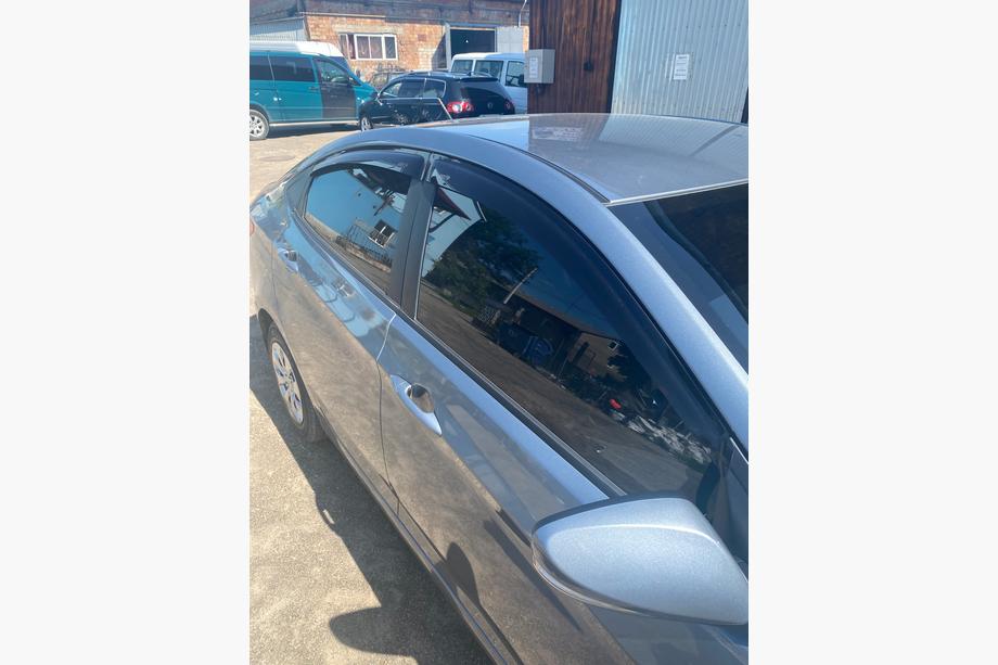 Hyundai Accent 2011-2017 Windabweiser SD (4 Stk, ANV) Image
