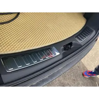 Edelstahl Ladekantenschutz hinten (2 Stk.) Land Rover Discovery Sport 2014- Foto 2