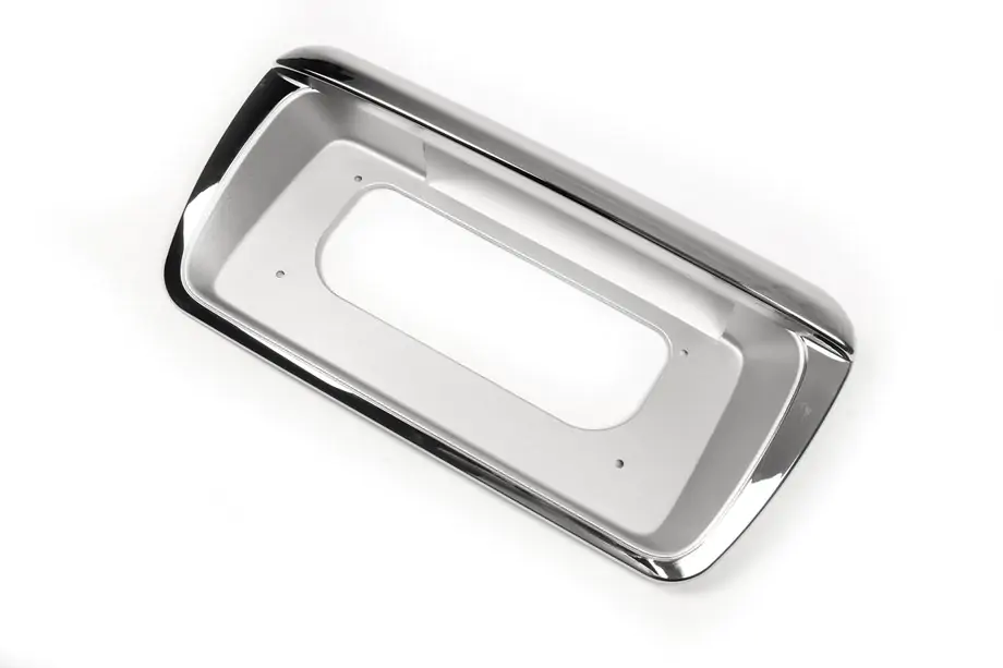Honda CRV 2001-2006 Chromleiste über dem Kennzeichen (Kunststoff) Image