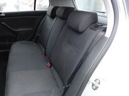 Volkswagen Golf 5 2003-2009 Autositzbezüge (Kunstleder↗Stoff, Premium) Foto 4
