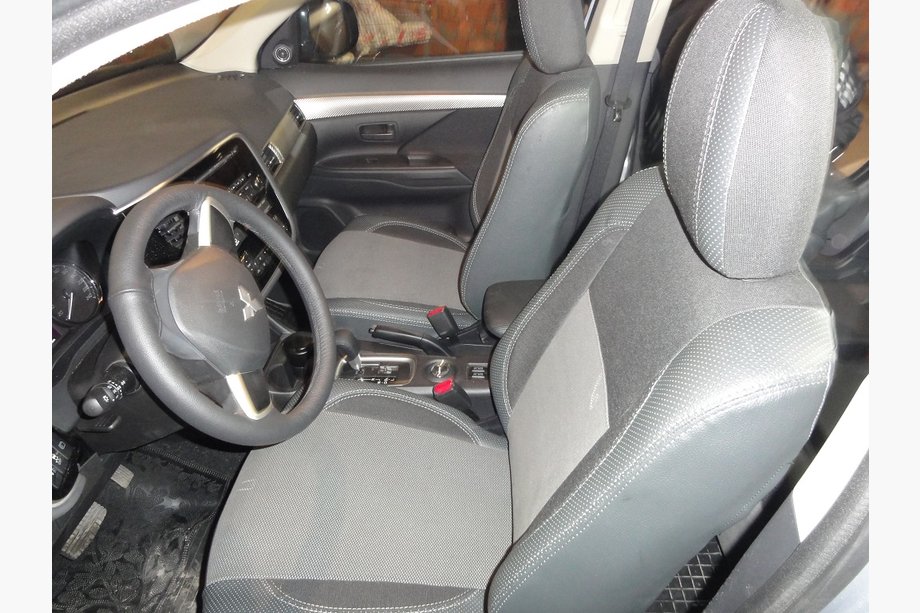 Mitsubishi Outlander 2012-2021 Autositzbezüge SoyuzAuto Premium Image