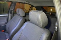 Skoda Octavia I Tour A4 1996-2010 Autositzbezüge (Kunstleder↗Stoff, Premium) Foto 3
