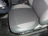 Toyota Rav 4 2001-2005 Autositzbezüge SoyuzAuto Premium Foto 2