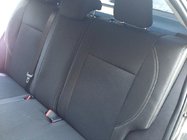 Toyota Corolla 2013-2019 Autositzbezüge (Kunstleder↗Stoff, Premium) Foto 4