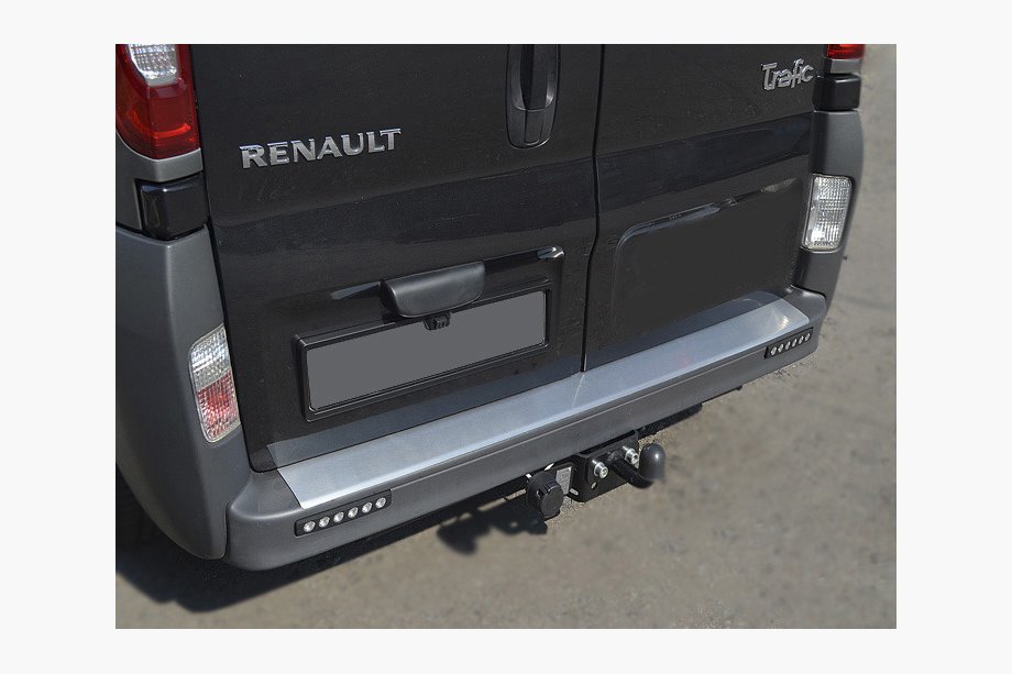 Renault Trafic 2001–2015 Heckstoßstangenschutz mit Kante Nataniko (Edelstahl) Image