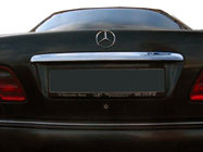 Mercedes C-class W203 2000-2007 Leiste über dem Kennzeichen (Kunststoff) Foto 1