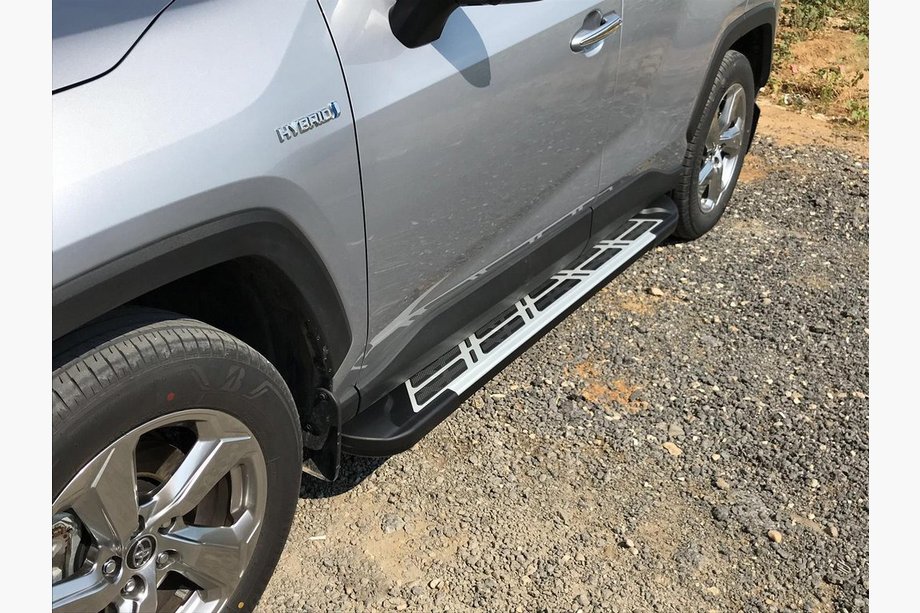 Toyota Rav 4 2019–2025 Seitenschweller Sunrise (2 Stk., Aluminium) Image