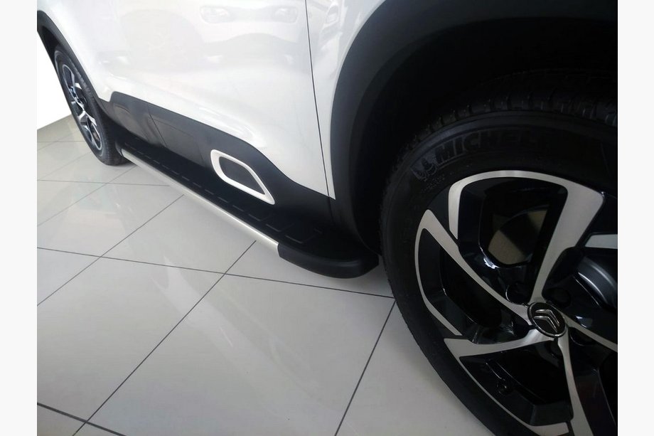 Peugeot 3008 2016-2023 Trittbretter Duru (2 Stk., Aluminium) Image