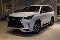 Lexus LX570/450d 2008-2022 Seitenschweller (Design Lexus 2016+) Foto 2