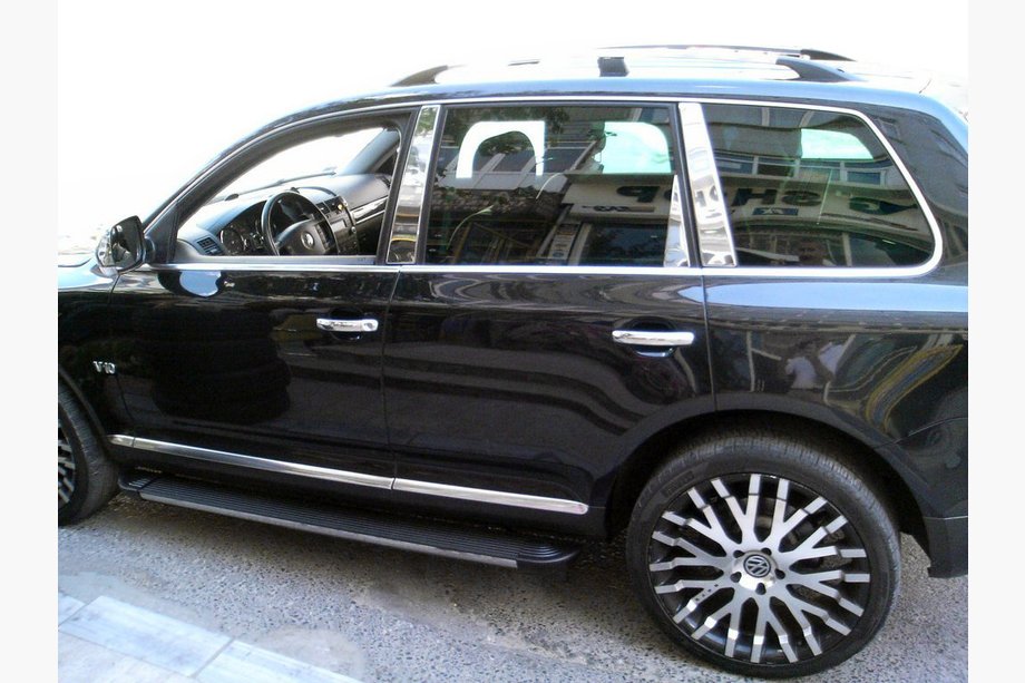 Volkswagen Touareg 2010-2018 Edelstahl Säulenabdeckungen (8 Stk) Image