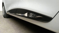 Renault Clio IV 2012-2019 Türleisten gerade (4 Stk, Edelstahl) Schwarz Chrom Foto 3