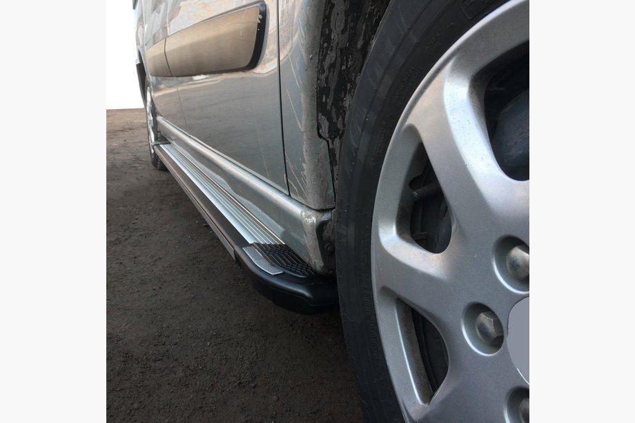 Toyota Proace 2016- Trittbretter Rainbow (2 Stk., Aluminium) Image
