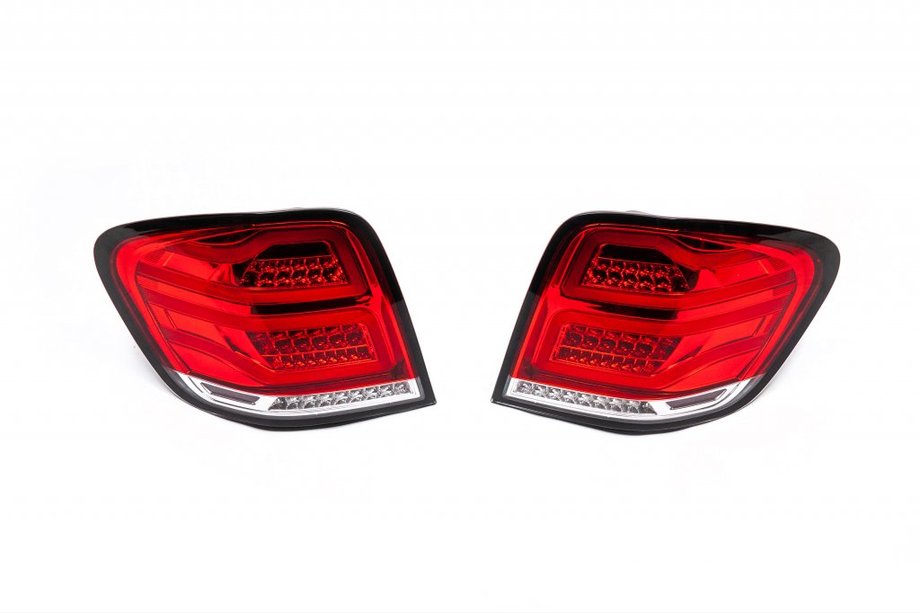 Mercedes ML W164 2005-2011 LED Rückleuchten (2 Stk) Image