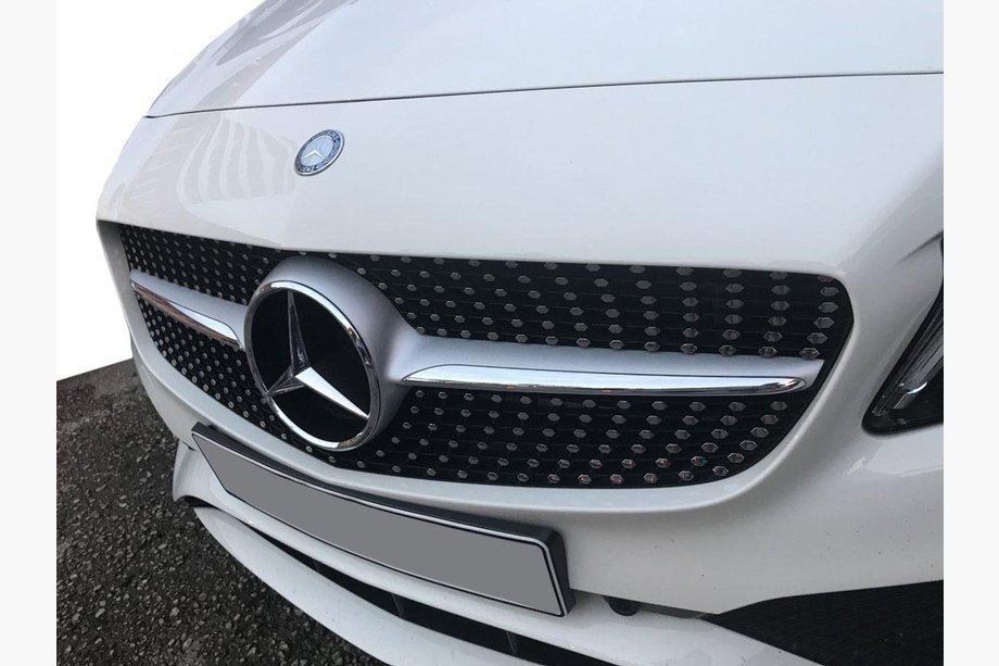 Mercedes C-class W205 2014-2021 Frontgrill Diamond Silber (für Avantgarde/AMG-Line/C43 AMG) Foto 7