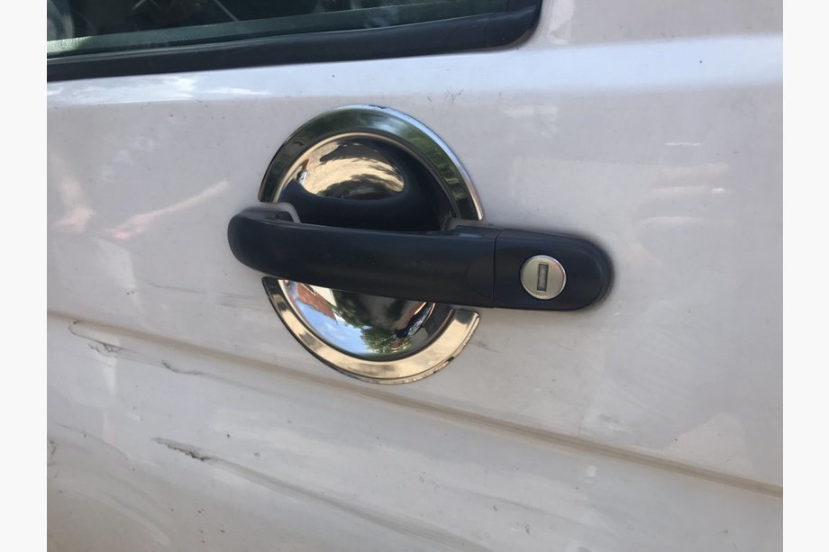 Volkswagen Touran 2015- Chrom Unterlagen für Türgriffe Image