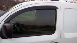 Renault Kangoo 2008–2020 Windabweiser (2 Stk, DDU-CBR) Foto 1