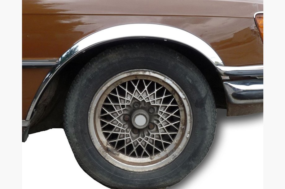 Mercedes W116 1972-1980 Radlaufleisten Edelstahl (4 Stk) Image
