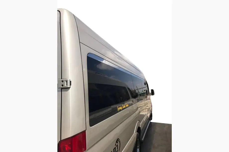Volkswagen Crafter 2006-2016 Obere Fensterleisten Edelstahl Image