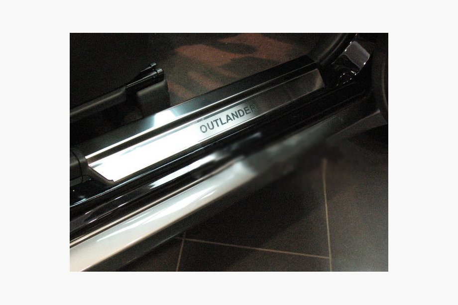 Mitsubishi Outlander 2001-2006 Einstiegsleisten Natanika Premium (4 Stk, Edelstahl) Image