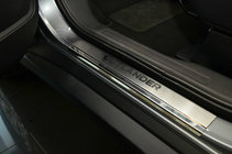 Mitsubishi Outlander 2012-2021 Einstiegsleisten Abdeckungen Nataniko (4 Stk., Edelstahl) Standard - Lohmann Band, 0,5 mm Foto 1