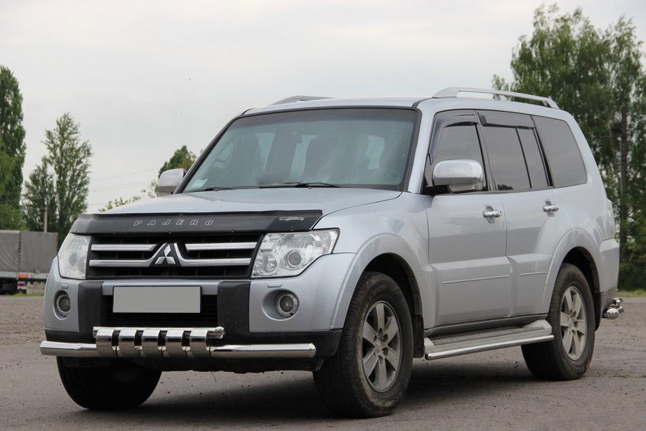 Mitsubishi Pajero Wagon III 1999-2006 Frontschutzbügel ST015 (Edelstahl) Image
