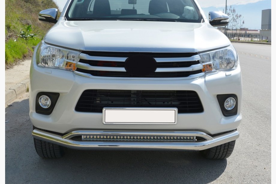 Toyota Hilux 2015- Frontbügel Doppel Vegas (2015-2020, Edelstahl) d70/42 mm Image