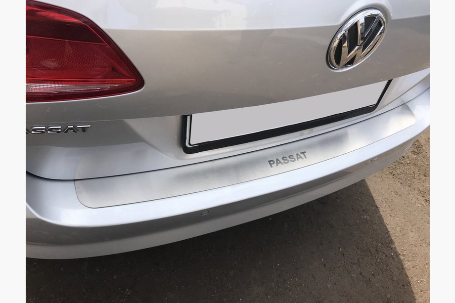Volkswagen Passat B7 2012-2015 Heckstoßstangenschutz Nataniko (Edelstahl) Image