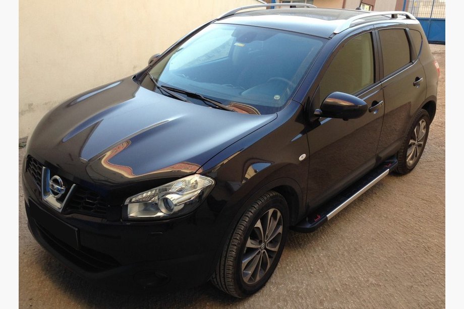 Nissan Qashqai 2010-2014 Seitenschweller RedLine V1 (2 Stk., Alu) Langer Radstand Image