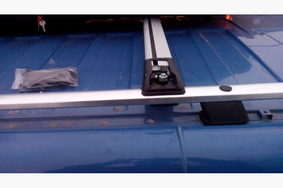 Nissan Pathfinder R51 2005-2014 Dachträger für integrierte Reling abschließbar (2 Stk) Grau Foto 7