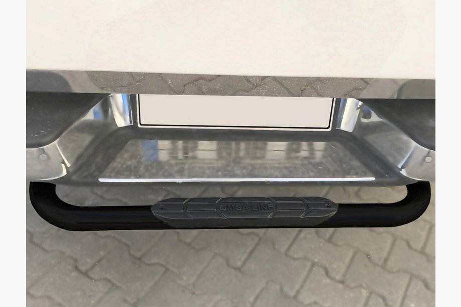 Volkswagen Amarok 2010-2022 Heckschutz Omsa (schwarz) Image