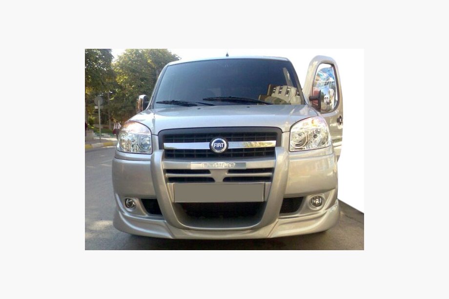 Fiat Doblo I 2005-2010 Frontstoßstange Sorento Style (grundiert zum Lackieren) Image