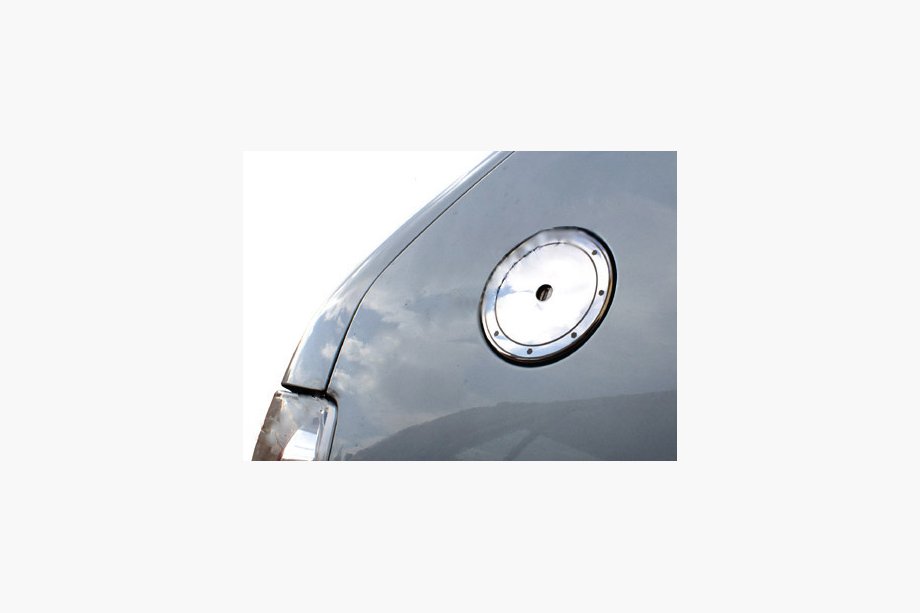Peugeot 106 1991-2003 Chrom Tankdeckelblende (Edelstahl) Foto 1
