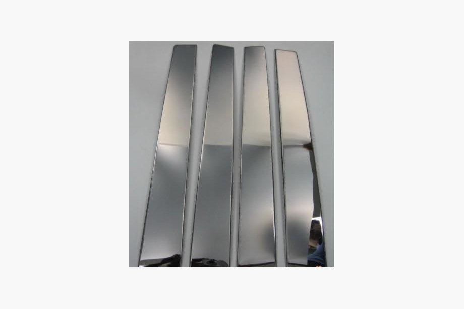 Toyota Land Cruiser 200 2007-2021 Edelstahl Türsäulen Zierleisten (8 Stk) Image