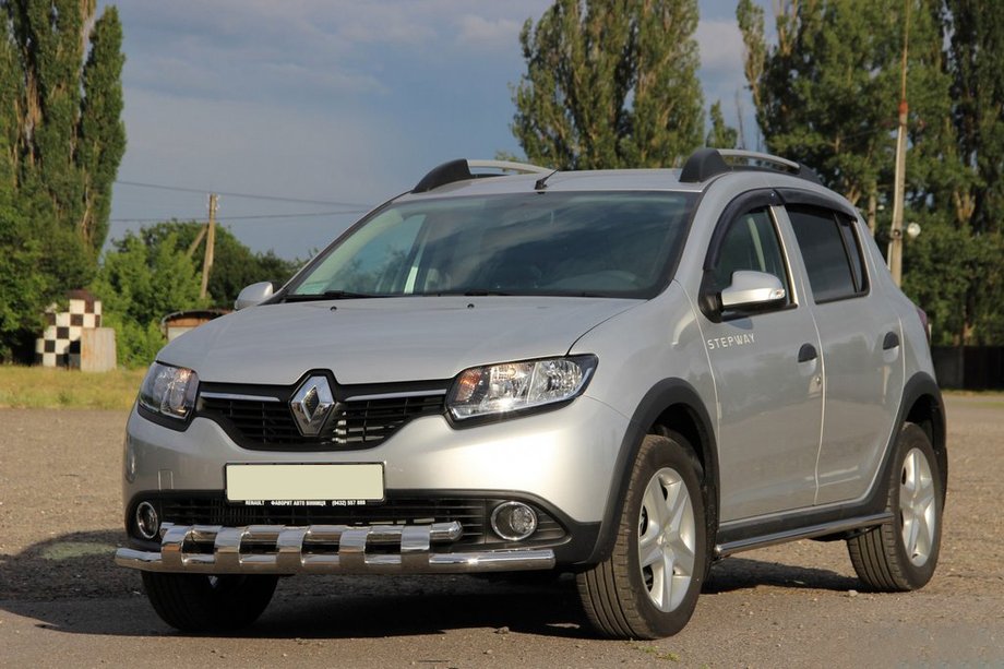 Renault Sandero 2013-2022 Frontbügel ST015 (Edelstahl) Image