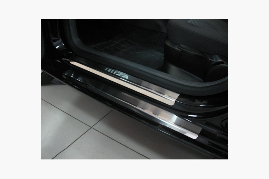 Seat Ibiza 2010-2017 Einstiegsleisten Abdeckungen Nataniko (8 Stk., Edelstahl) Image