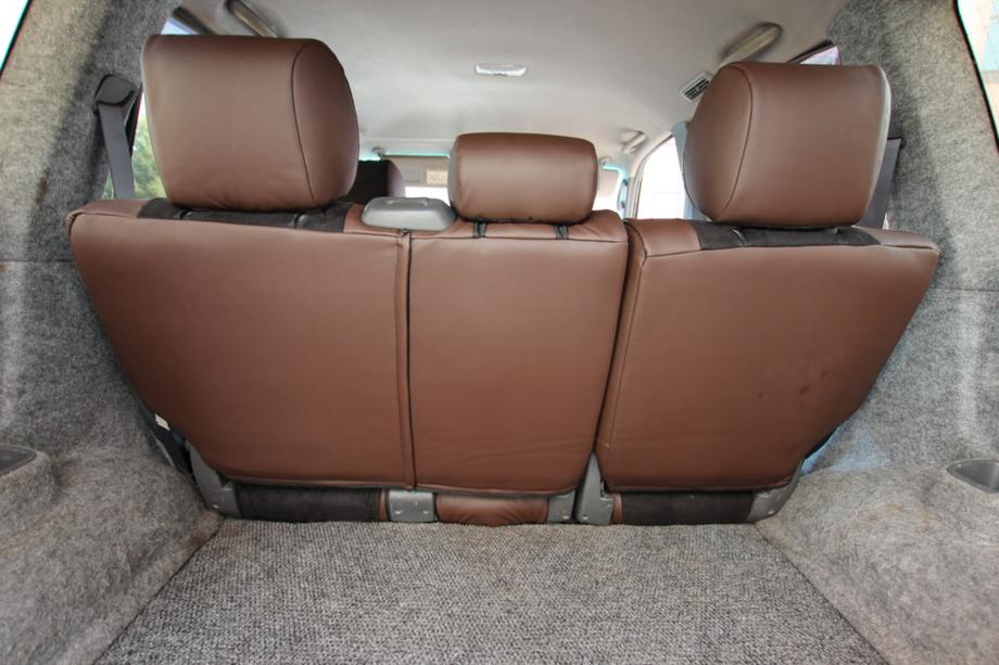 Toyota Land Cruiser Prado 120 2002-2009 Autositzbezüge Kunstleder+Stoff+Alcantara Antara A088 (kompletter Innenraum) Foto 13