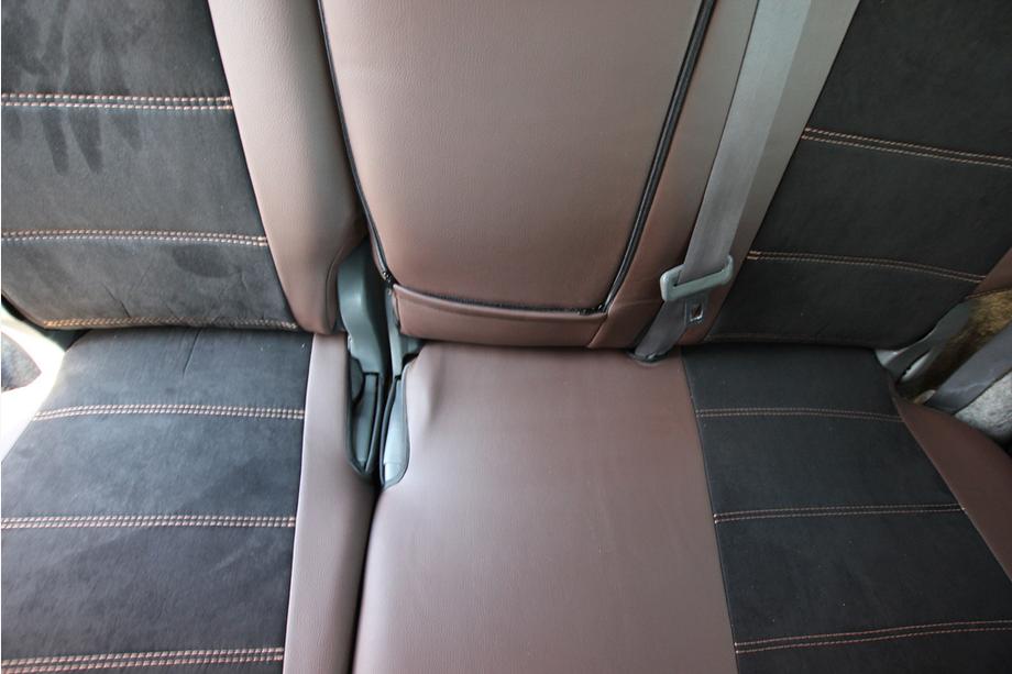 Toyota Land Cruiser Prado 120 2002-2009 Autositzbezüge Kunstleder+Stoff+Alcantara Antara A088 (kompletter Innenraum) Foto 11