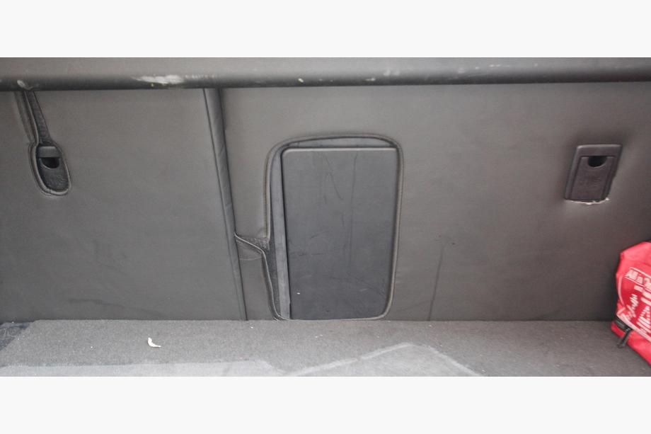 Toyota Avensis 2009-2018 Autositzbezüge Kunstleder+Stoff+Alcantara Antara A001 (kompletter Innenraum) Foto 9