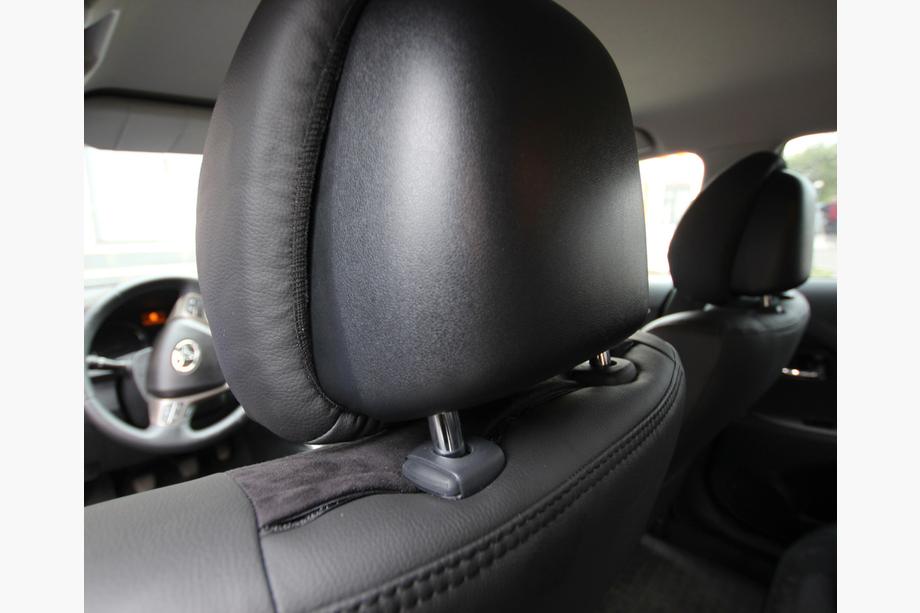 Toyota Avensis 2009-2018 Autositzbezüge Kunstleder+Stoff+Alcantara Antara A001 (kompletter Innenraum) Foto 7