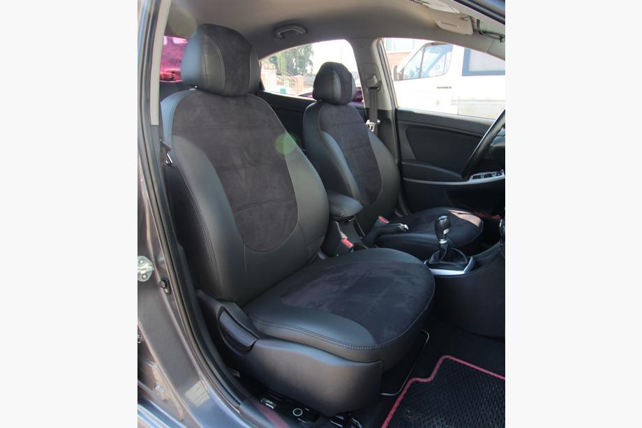 Hyundai Accent 2011-2017 Autositzbezüge Kunstleder+Stoff+Alcantara Antara A001 (kompletter Innenraum) Image