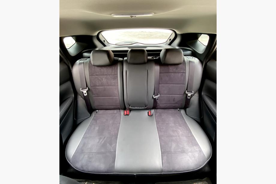 Nissan Qashqai 2014-2021 Autositzbezüge Kunstleder+Stoff+Alcantara Antara A001 (kompletter Innenraum) Foto 19