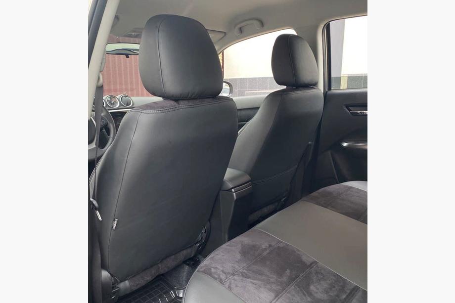 Suzuki Vitara 2015- Autositzbezüge Kunstleder+Stoff+Alcantara Antara A001 (kompletter Innenraum) Foto 9